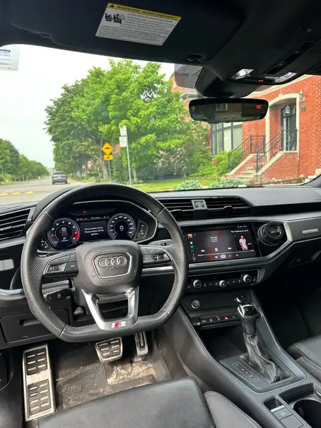 2019 Audi Q3 Technik, 65 000 km, dovoz Kanada — foto 4 z 9