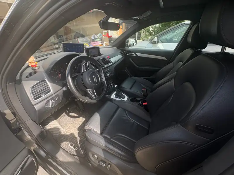 2016 Audi Q3 Technik, šedá, 129 000 km, dovoz Kanada — foto 7 z 12