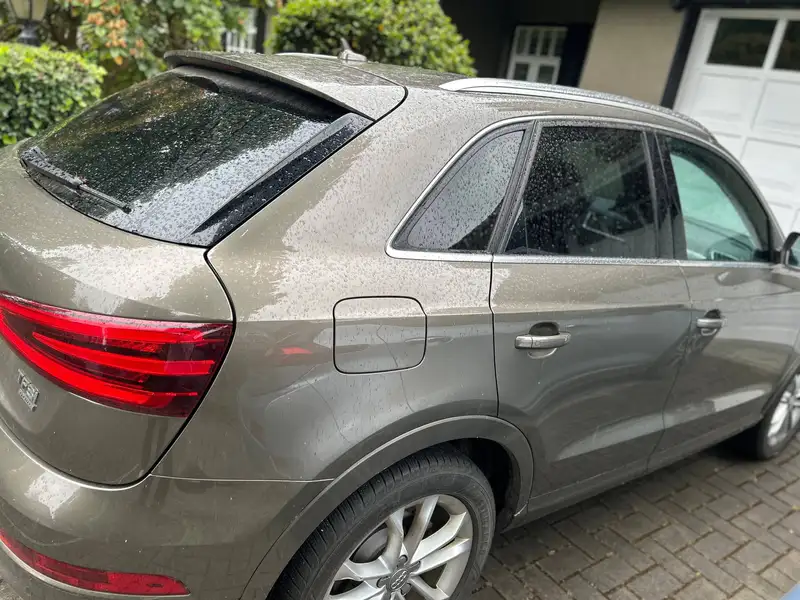 2015 Audi Q3 Technik, 120 588 km, dovoz Kanada — foto 2 z 10