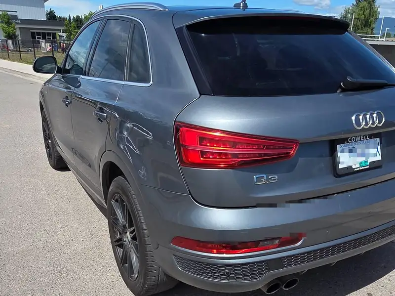 2016 Audi Q3 Technik, šedá, 156 246 km, dovoz Kanada — foto 2 z 12