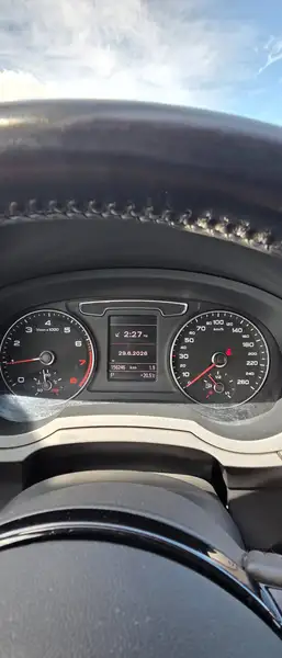 2016 Audi Q3 Technik, šedá, 156 246 km, dovoz Kanada — foto 5 z 12