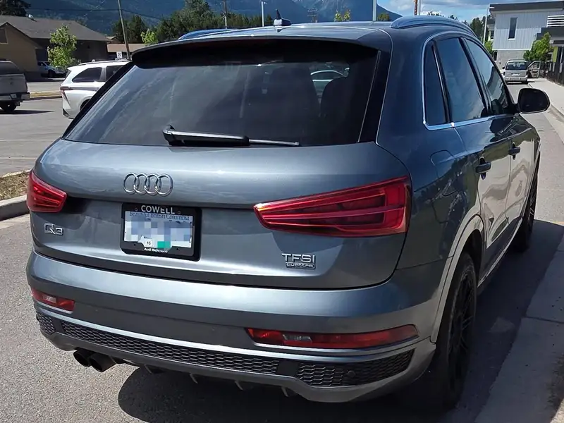 2016 Audi Q3 Technik, šedá, 156 246 km, dovoz Kanada — foto 7 z 12