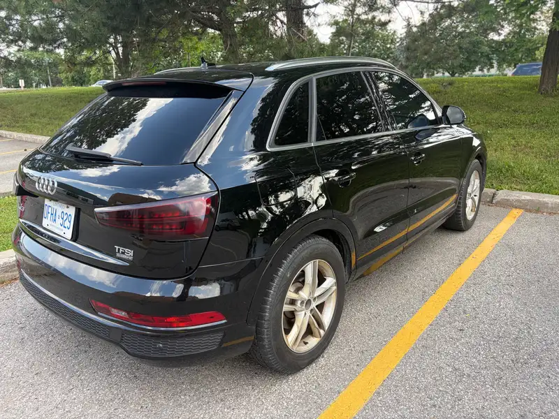 2016 Audi Q3 Technik, černá, 193 800 km, dovoz Kanada — foto 2 z 2
