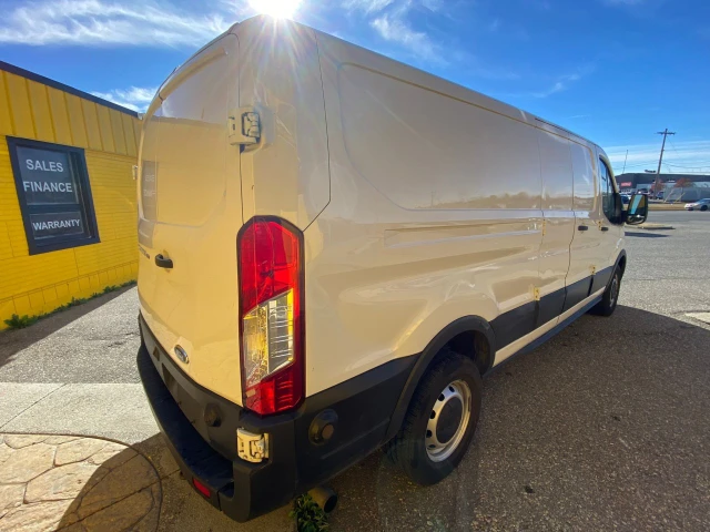 2020 Ford Transit - BLUETOOTH, 177 937 km, dovoz Kanada — foto 5 z 20