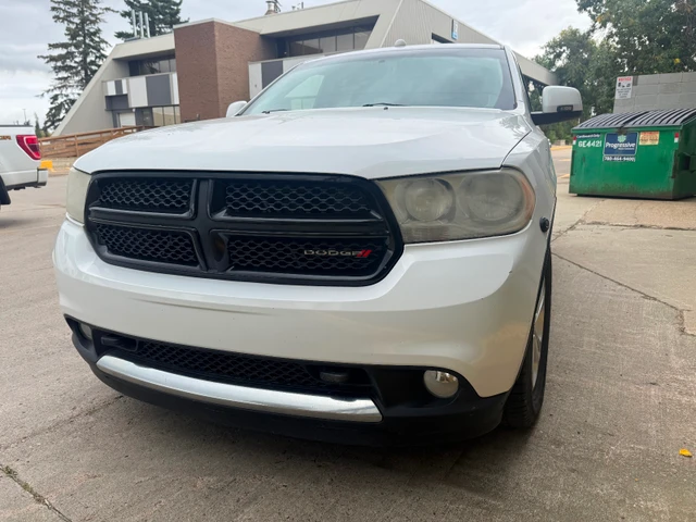 2013 Dodge Durango AWD, bílá, 156 000 km, dovoz Kanada — foto 3 z 5
