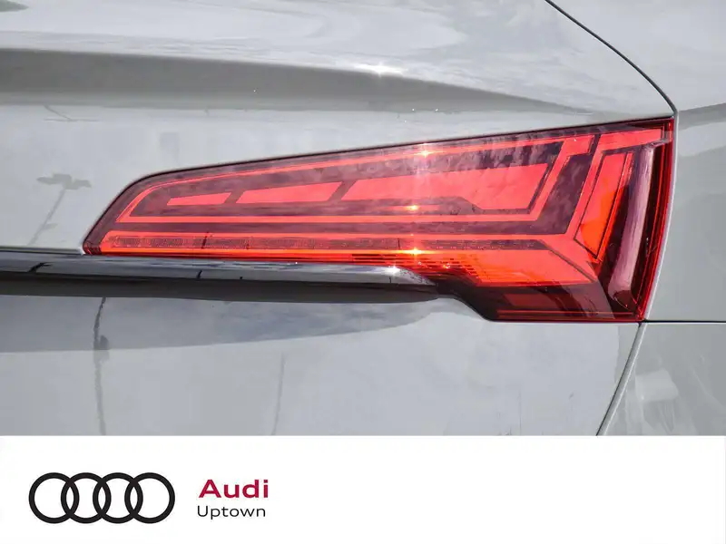 2022 Audi Q5 Progressiv, 68 497 km, dovoz Kanada — foto 9 z 12