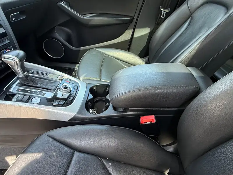 2017 Audi Q5 Technik, bílá, 176 724 km, dovoz Kanada — foto 10 z 12