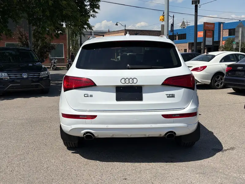 2017 Audi Q5 Technik, bílá, 176 724 km, dovoz Kanada — foto 5 z 12