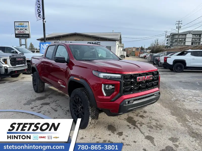 2026 GMC Canyon Elevation, červená, 3 km, dovoz Kanada — foto 3 z 12