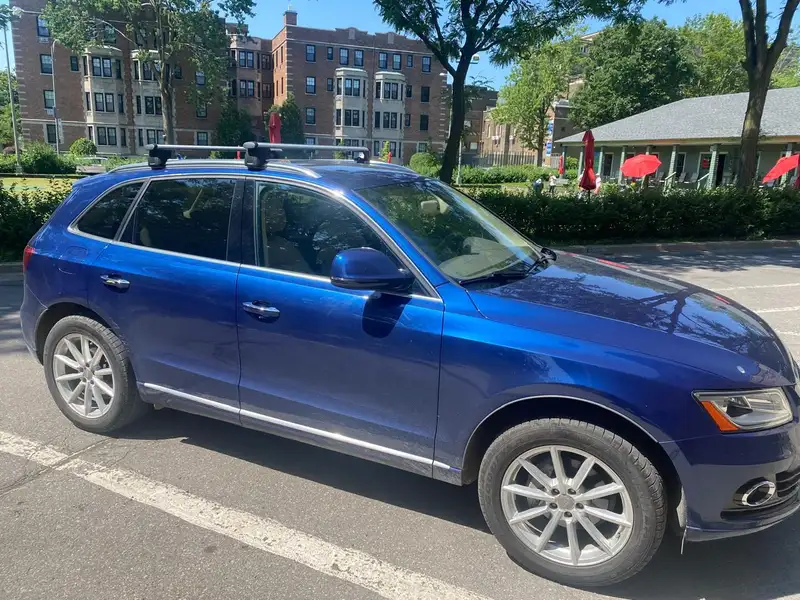 2017 Audi Q5 Technik, modrá, 69 000 km, dovoz Kanada — foto 5 z 12