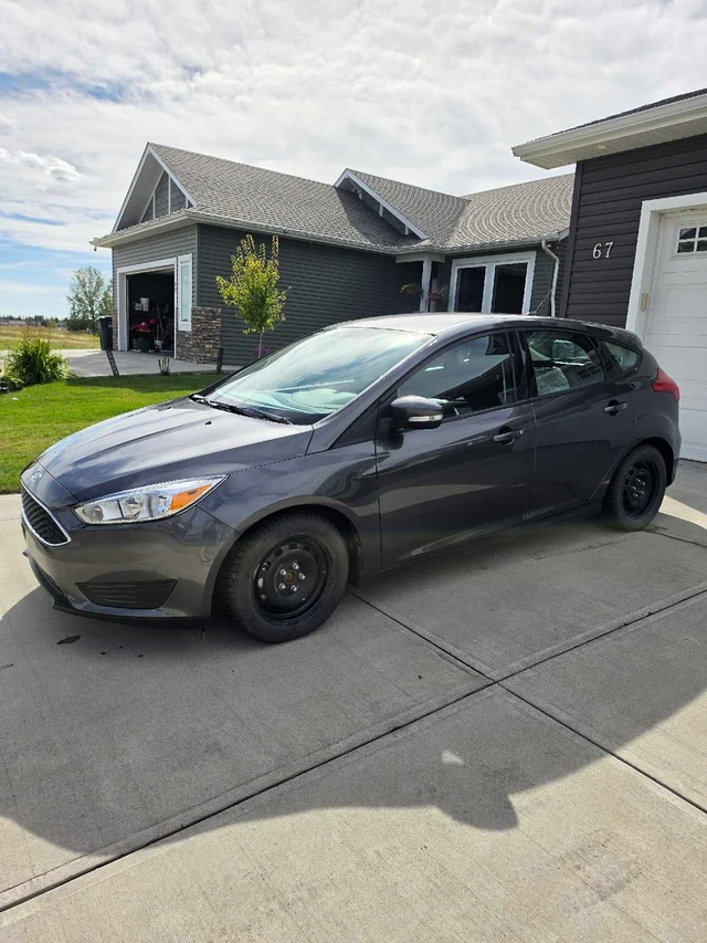 2018 Ford Focus SE, 22 000 km, dovoz Kanada — foto 2 z 5