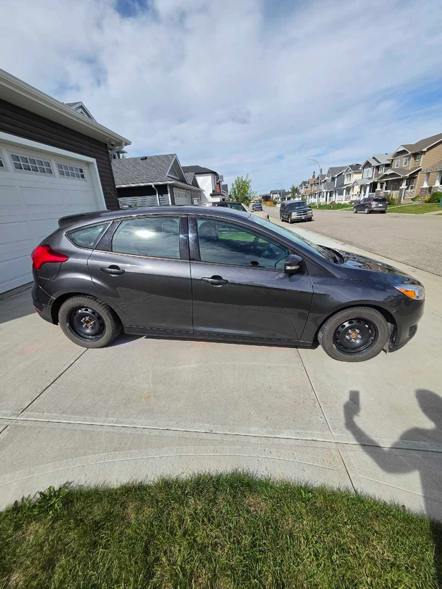 2018 Ford Focus SE, 22 000 km, dovoz Kanada — foto 3 z 5