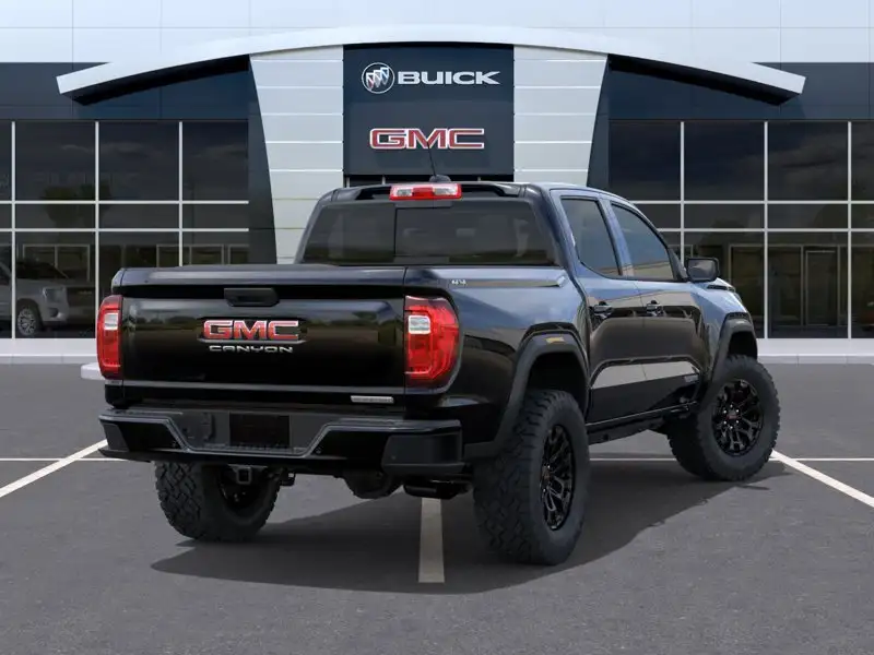 2026 GMC Canyon Elevation, černá, 150 km, dovoz Kanada — foto 4 z 12