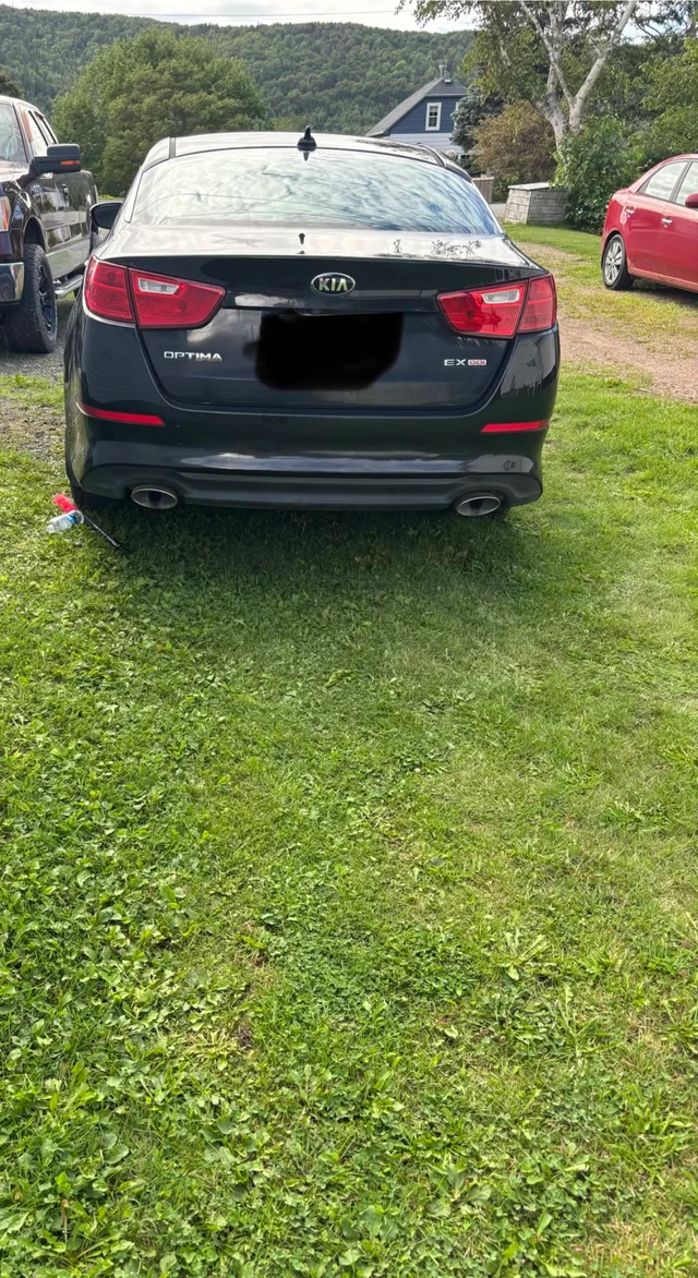 2015 Kia Optima, 350 km, dovoz Kanada — foto 2 z 5
