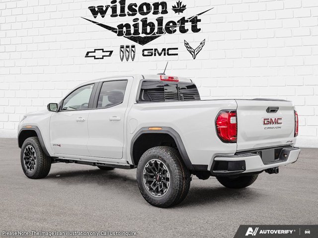 2026 GMC Canyon Elevation, bílá, 140 km, dovoz Kanada — foto 4 z 20