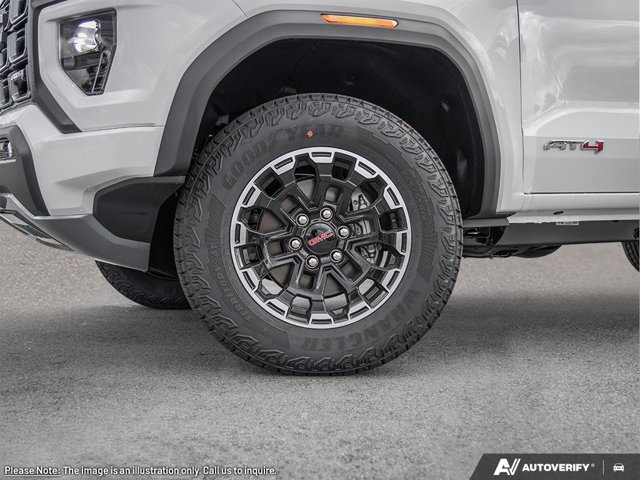2026 GMC Canyon Elevation, bílá, 140 km, dovoz Kanada — foto 8 z 20