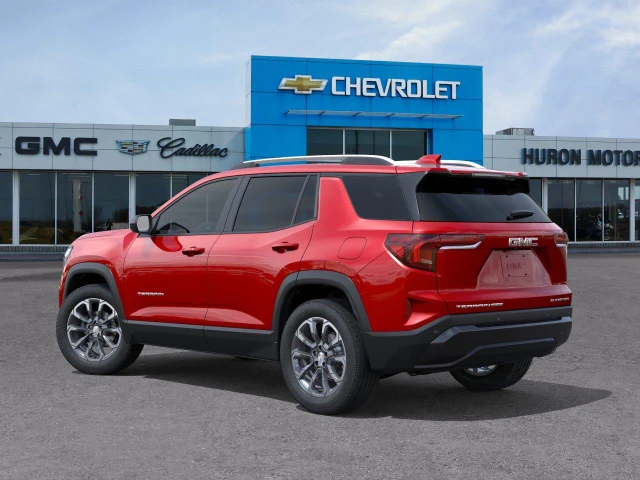 2027 GMC Terrain Elevation, červená, 3 751 km, dovoz Kanada — foto 3 z 5