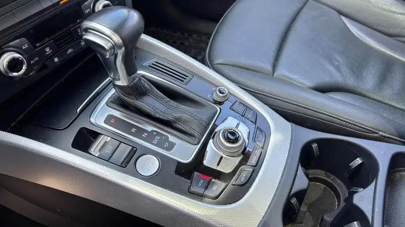 2015 Audi Q5 Progressiv, šedá, 126 187 km, dovoz Kanada — foto 10 z 12