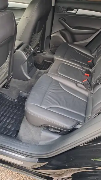 2016 Audi Q5 Progressiv, černá, 144 000 km, dovoz Kanada — foto 12 z 12