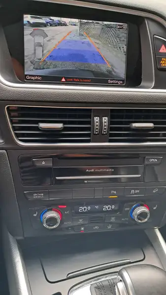 2016 Audi Q5 Progressiv, černá, 144 000 km, dovoz Kanada — foto 8 z 12