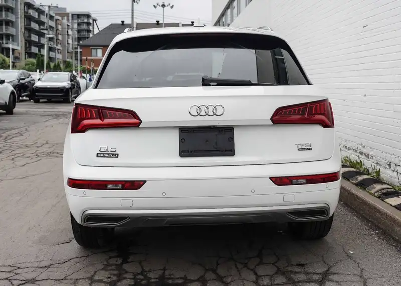 2018 Audi Q5 Progressiv, bílá, 84 540 km, dovoz Kanada — foto 6 z 12