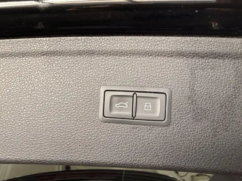 2020 Audi Q5 Progressiv, 95 959 km, dovoz Kanada — foto 5 z 12