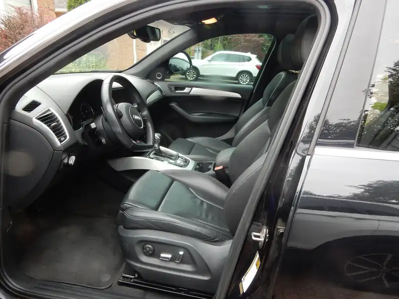 2014 Audi Q5 Technik, černá, 189 100 km, dovoz Kanada — foto 5 z 12
