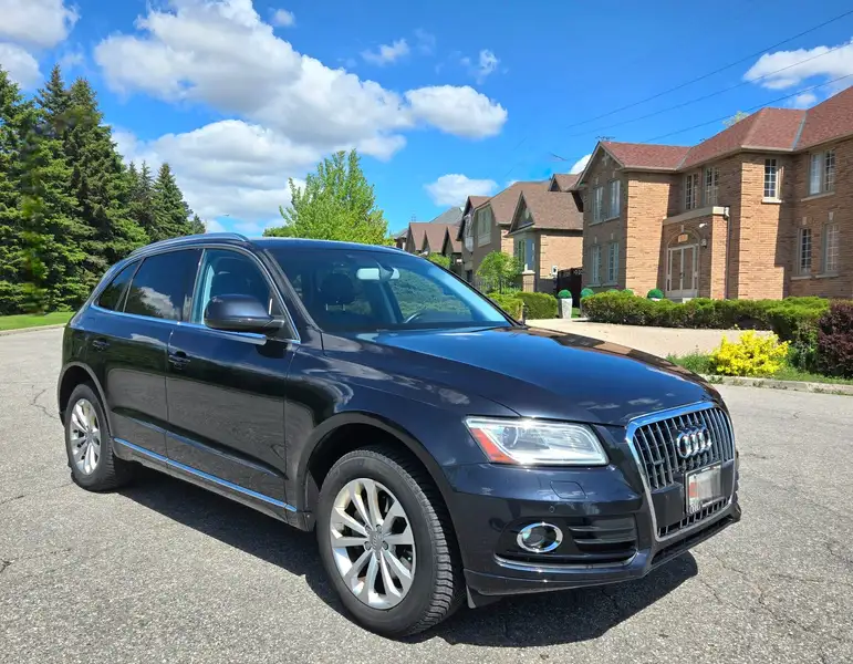 2014 Audi Q5 Technik, modrá, 115 000 km, dovoz Kanada — foto 2 z 12