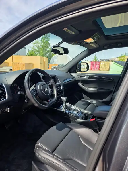 2016 Audi Q5 Technik, šedá, 67 300 km, dovoz Kanada — foto 10 z 12