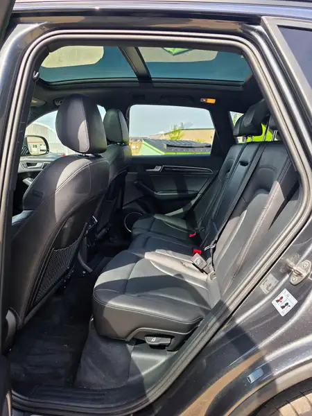 2016 Audi Q5 Technik, šedá, 67 300 km, dovoz Kanada — foto 11 z 12
