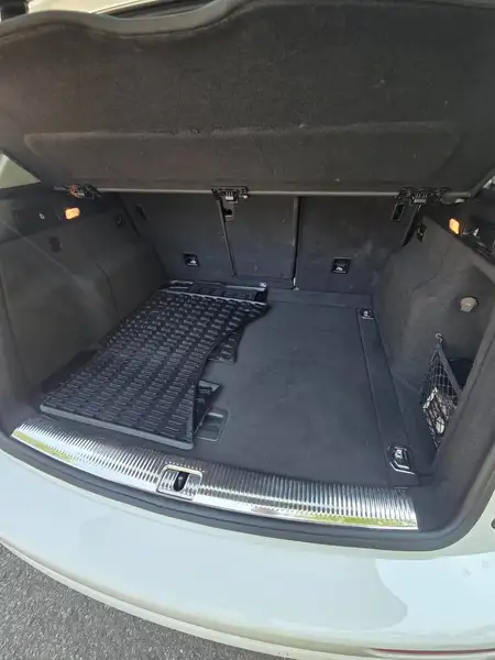 2015 Audi Q5 Technik, bílá, 51 000 km, dovoz Kanada — foto 9 z 12