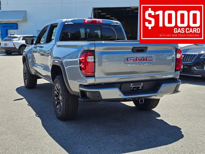 2026 GMC Canyon Elevation, stříbrná, 4 km, dovoz Kanada — foto 5 z 12