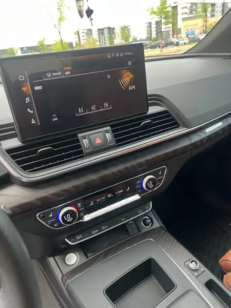 2022 Audi Q5 Progressiv, 25 400 km, dovoz Kanada — foto 5 z 10
