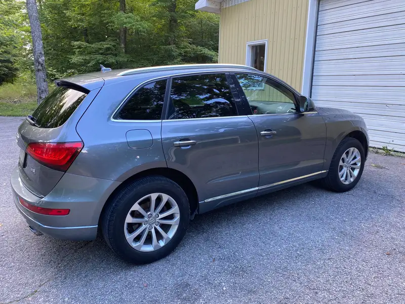 2017 Audi Q5 Progressiv, šedá, 178 700 km, dovoz Kanada — foto 3 z 12