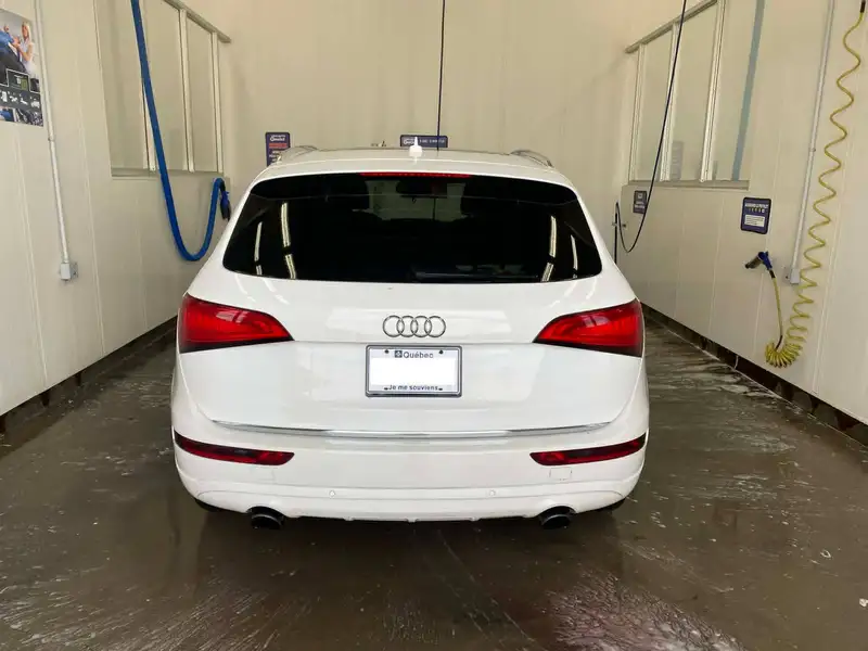 2017 Audi Q5 Progressiv, bílá, 210 000 km, dovoz Kanada — foto 6 z 12