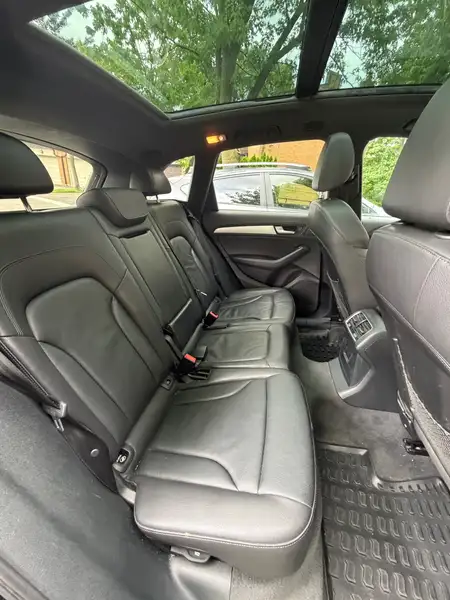 2016 Audi Q5, černá, 220 000 km, dovoz Kanada — foto 4 z 11