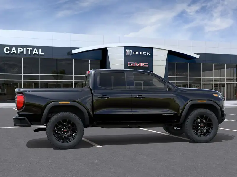 2026 GMC Canyon Elevation, černá, 0 km, dovoz Kanada — foto 6 z 12