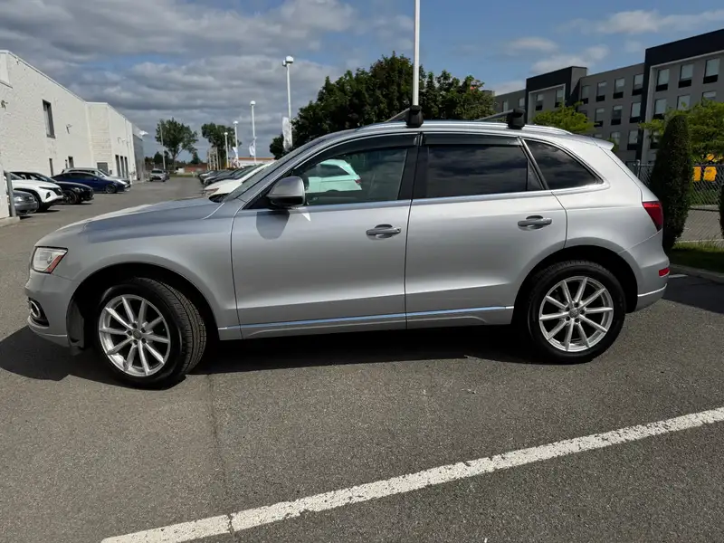 2016 Audi Q5, stříbrná, 170 000 km, dovoz Kanada — foto 2 z 8