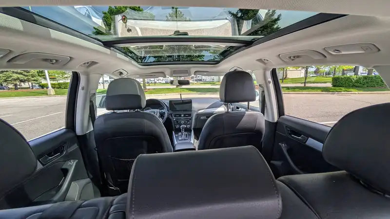 2014 Audi Q5 Progressiv, bílá, 203 000 km, dovoz Kanada — foto 10 z 12