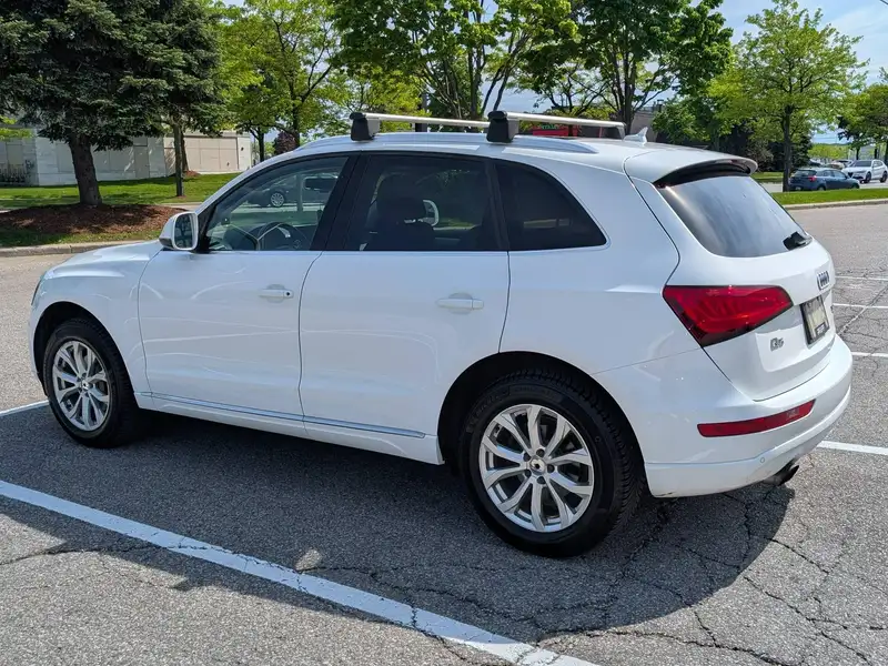 2014 Audi Q5 Progressiv, bílá, 203 000 km, dovoz Kanada — foto 3 z 12