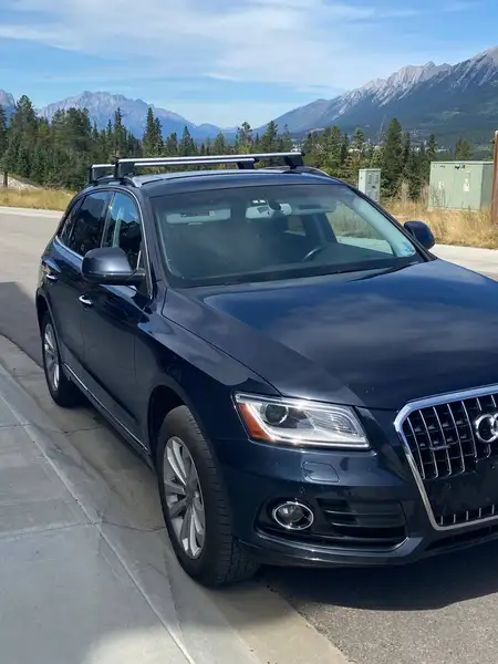 2015 Audi Q5 Progressiv, modrá, 159 000 km, dovoz Kanada — foto 2 z 7
