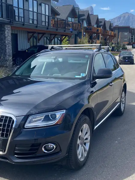 2015 Audi Q5 Progressiv, modrá, 159 000 km, dovoz Kanada — foto 3 z 7