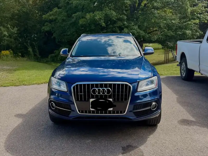 2014 Audi Q5 Progressiv, modrá, 230 000 km, dovoz Kanada — foto 2 z 5