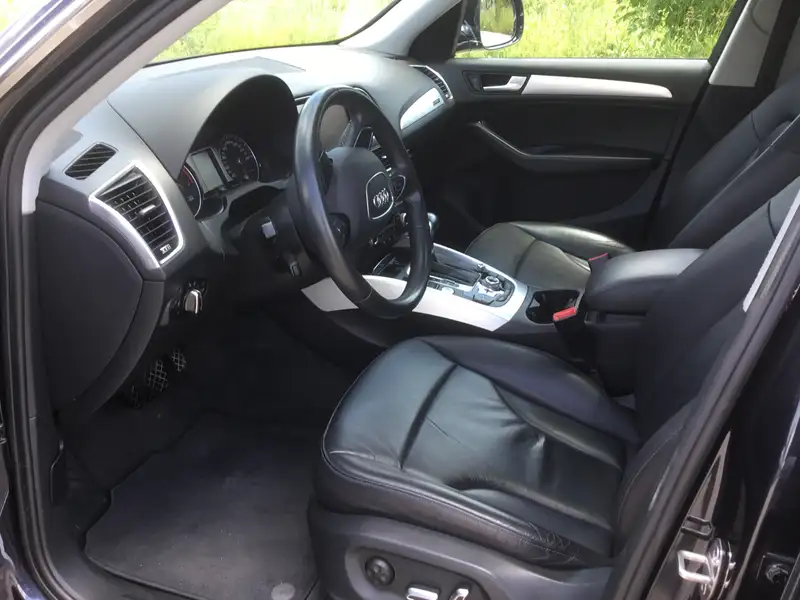 2016 Audi Q5 Progressiv, modrá, 212 000 km, dovoz Kanada — foto 4 z 5