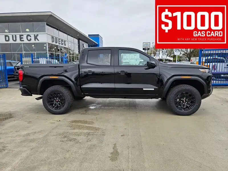2026 GMC Canyon Elevation, černá, 9 km, dovoz Kanada — foto 9 z 12