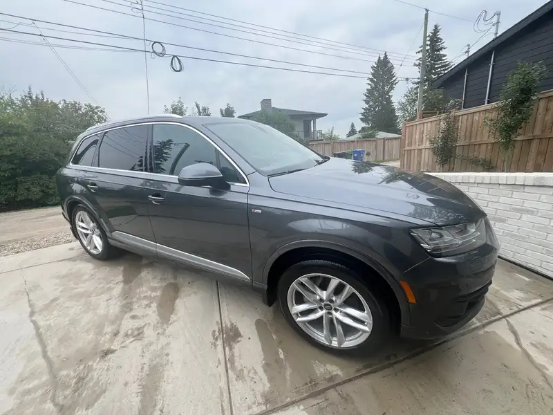 2017 Audi Q7 Technik, šedá, 199 200 km, dovoz Kanada — foto 3 z 12