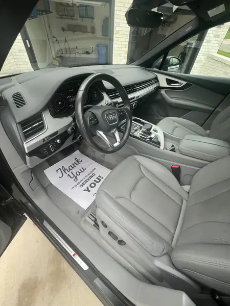 2017 Audi Q7 Technik, šedá, 199 200 km, dovoz Kanada — foto 4 z 12
