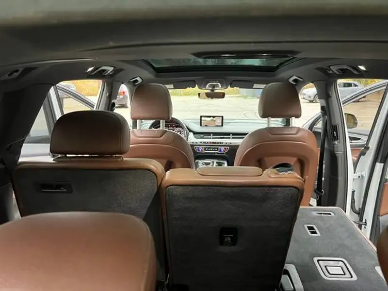 2017 Audi Q7 Technik, bílá, 235 000 km, dovoz Kanada — foto 3 z 7