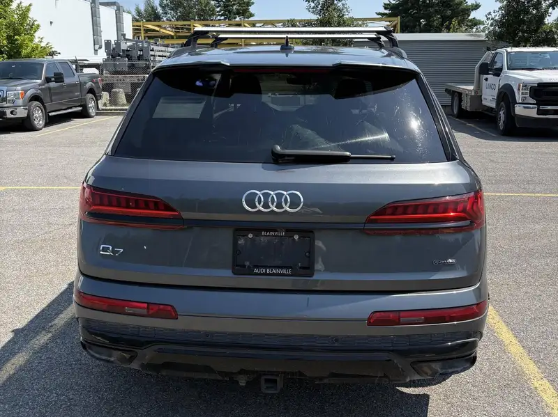 2022 Audi Q7 Progressiv, šedá, 142 948 km, dovoz Kanada — foto 4 z 8