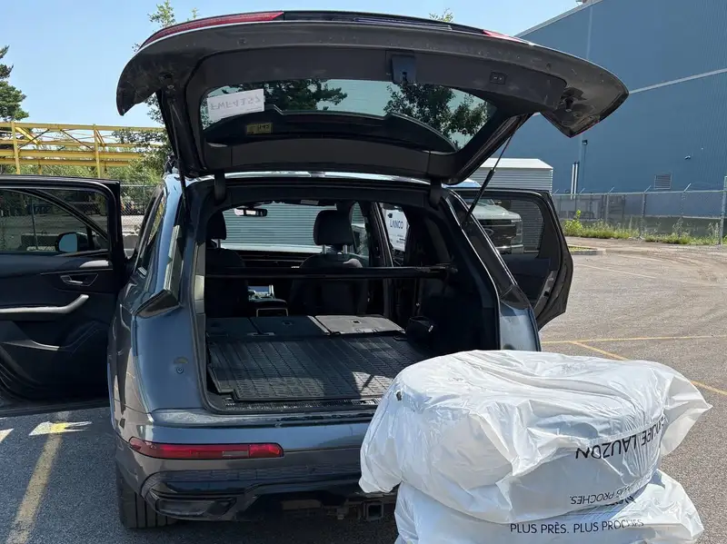 2022 Audi Q7 Progressiv, šedá, 142 948 km, dovoz Kanada — foto 5 z 8